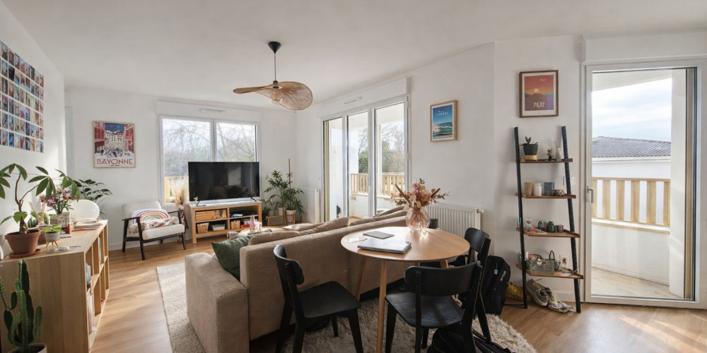 appartement à VILLENAVE D ORNON (33140)